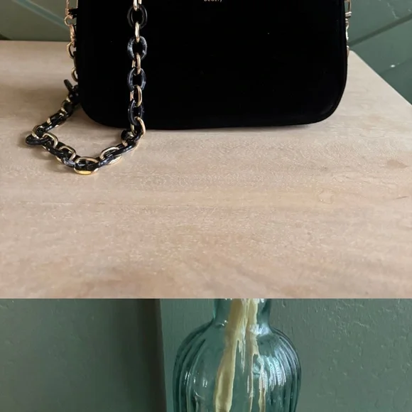 Gucci Beauty GWP Converted Pouch - Picture 13 of 13